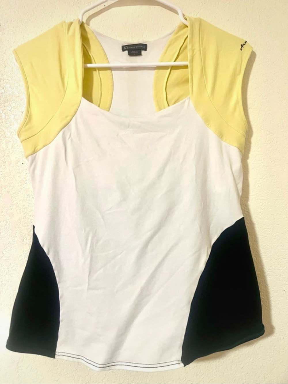 Armani active were A/X  size L /lés:

“It could also fit a size M